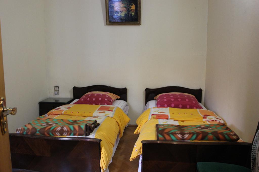 Old District Guest House Tbilisi Eksteriør billede