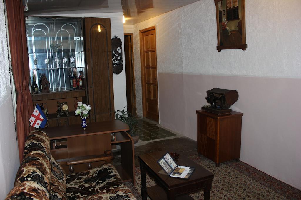 Old District Guest House Tbilisi Eksteriør billede