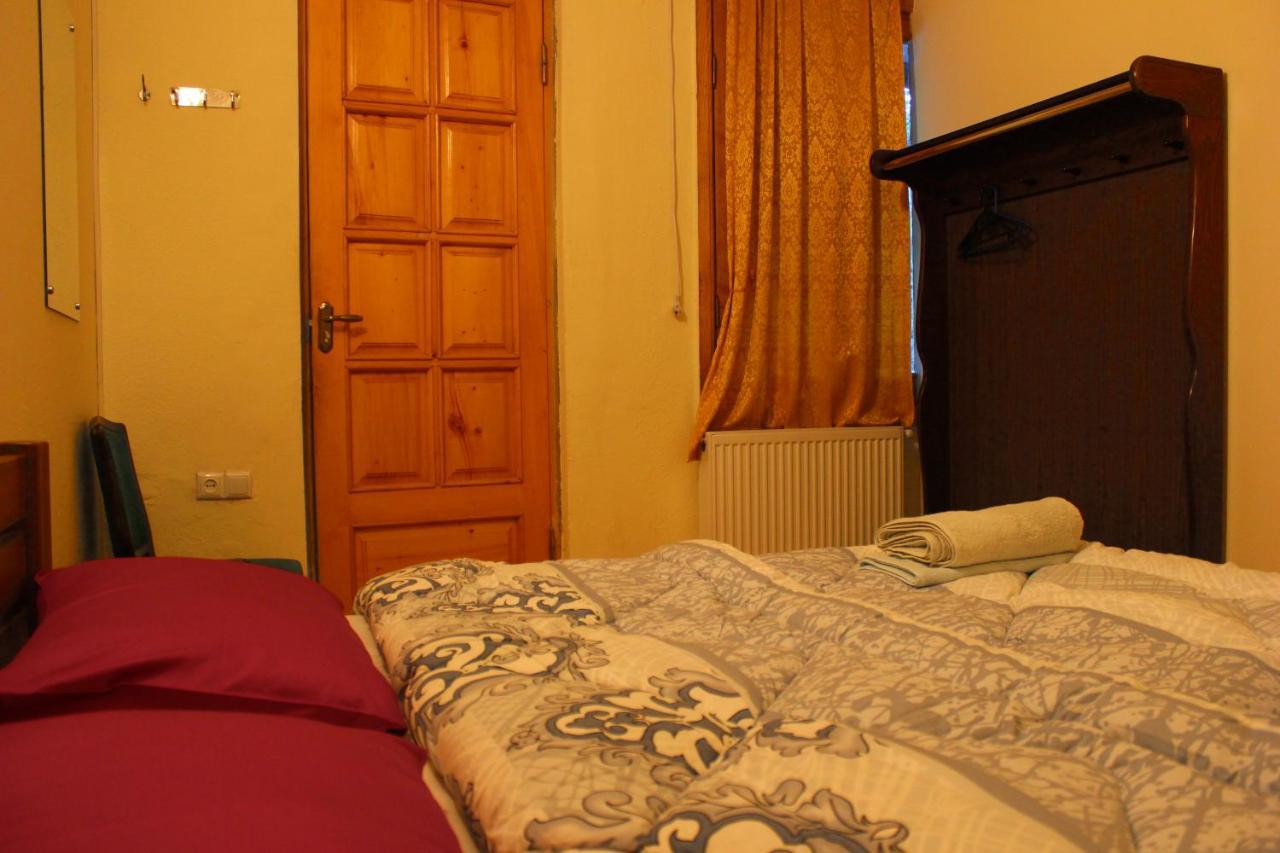 Old District Guest House Tbilisi Eksteriør billede
